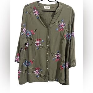 Kindred Olive Green Floral Embroidered Button Up Blouse size 3X